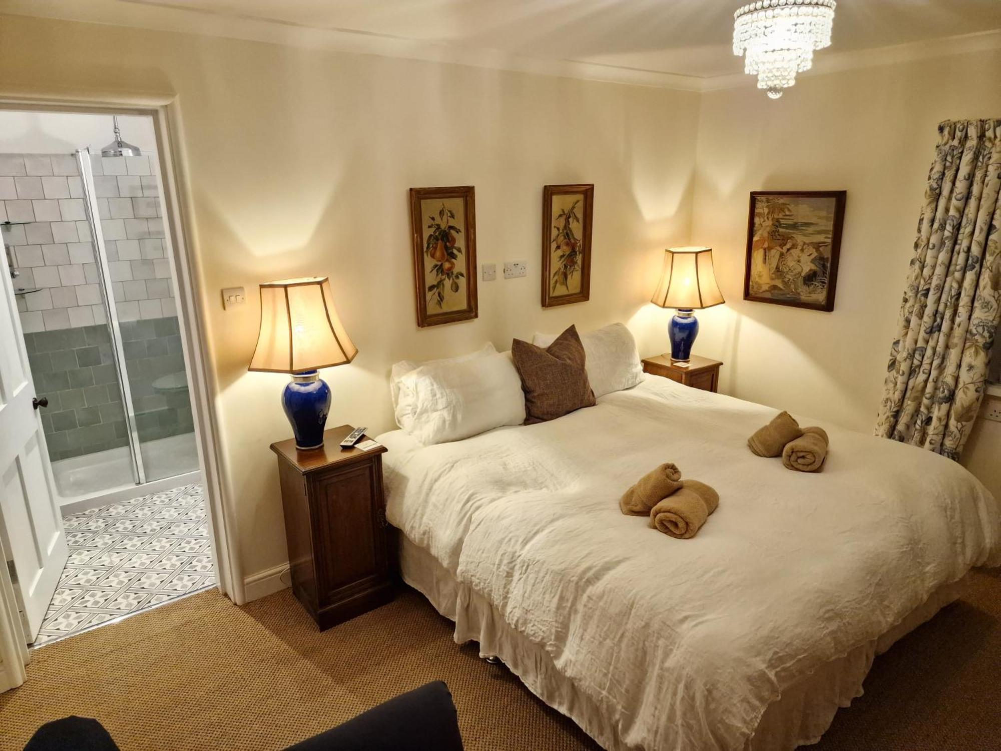 Cambus O' May Traditional Highland Hotel Ballater Room photo