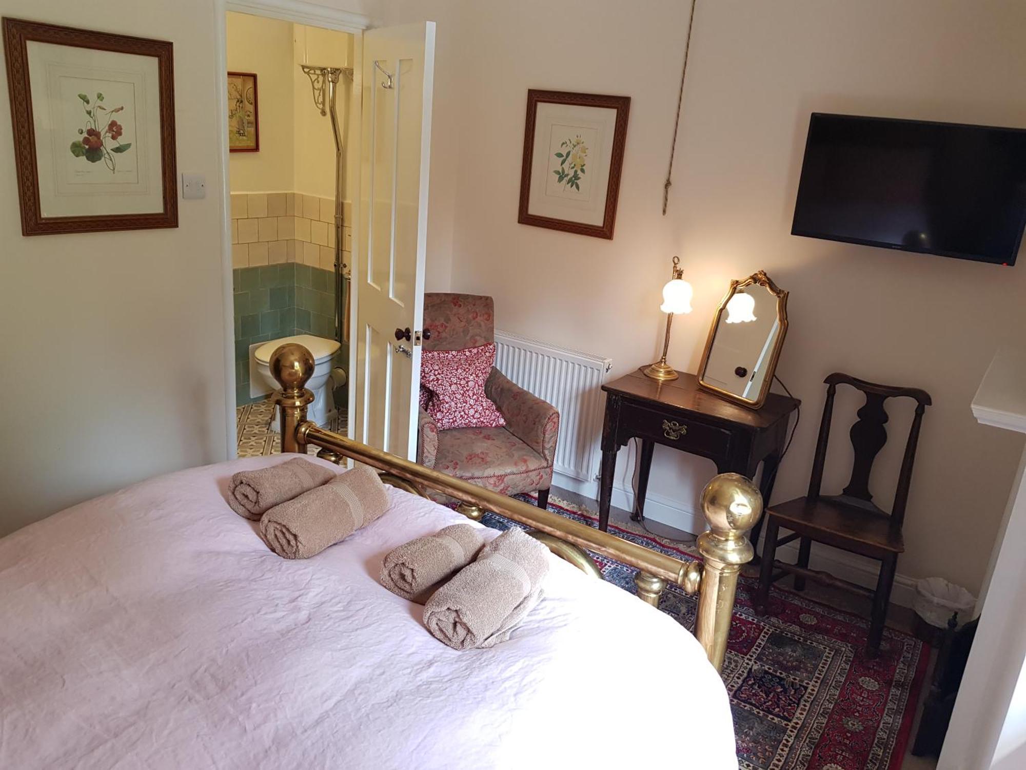 Cambus O' May Traditional Highland Hotel Ballater Room photo