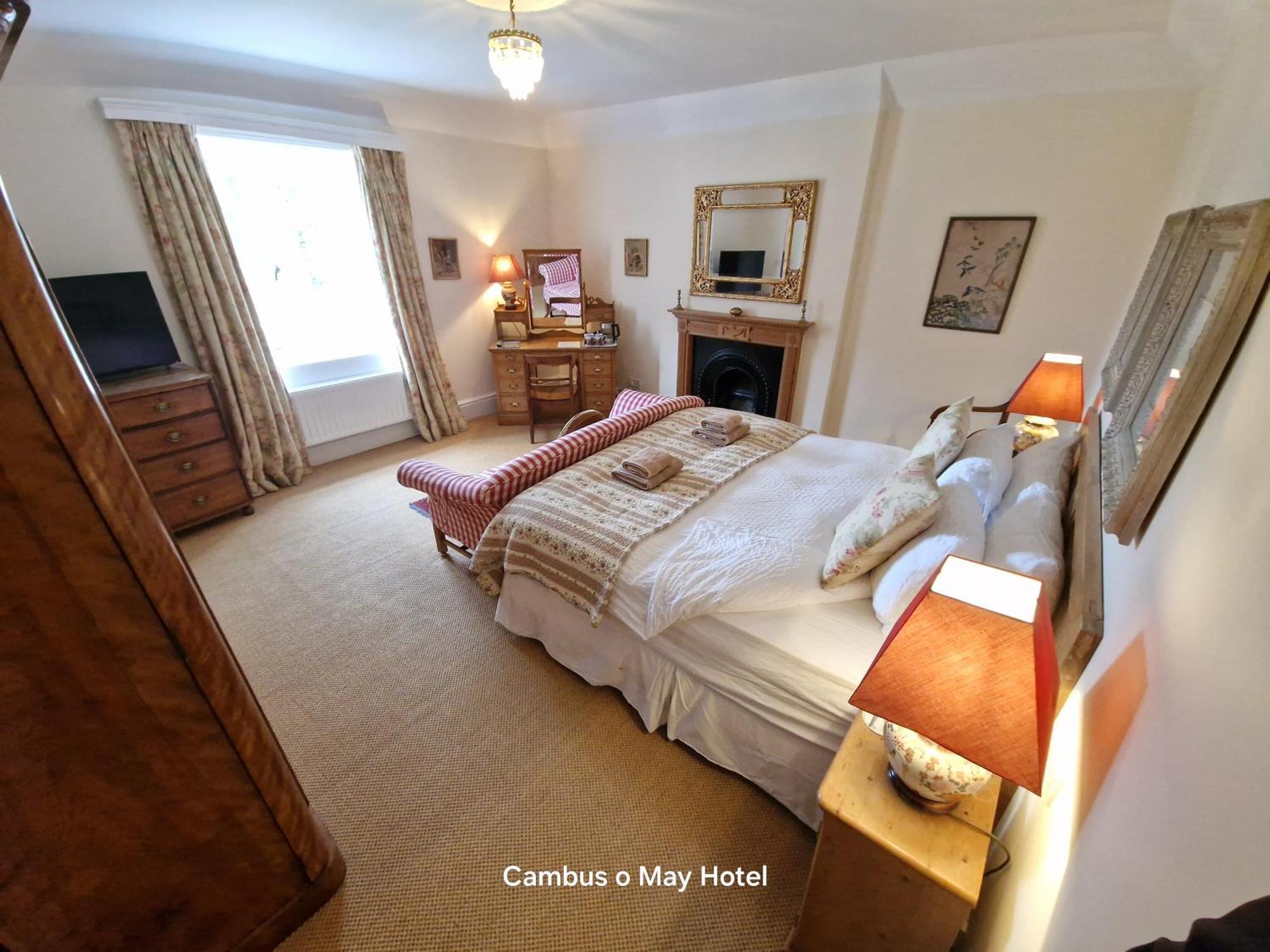 Cambus O' May Traditional Highland Hotel Ballater Exterior photo