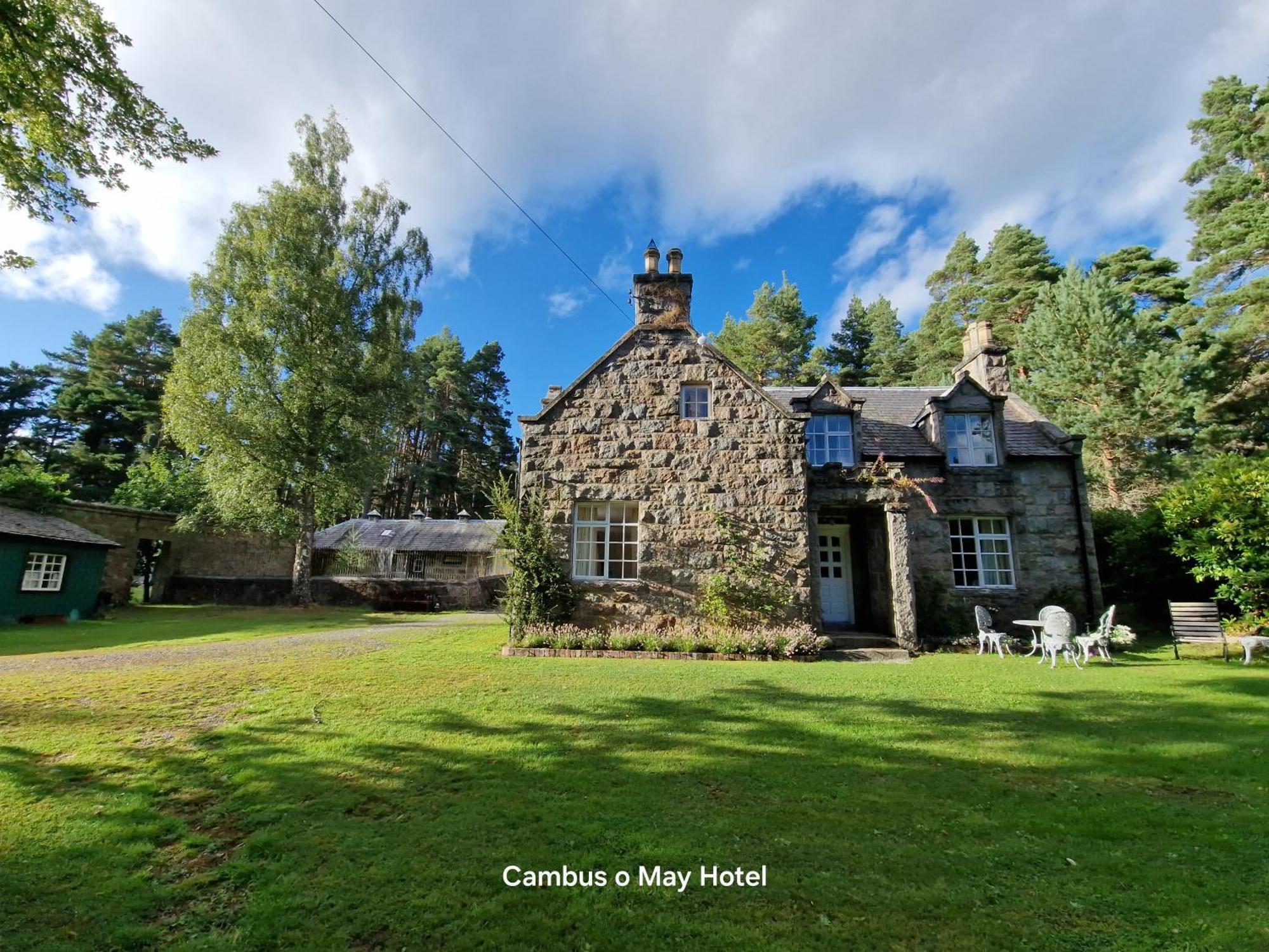 Cambus O' May Traditional Highland Hotel Ballater Exterior photo